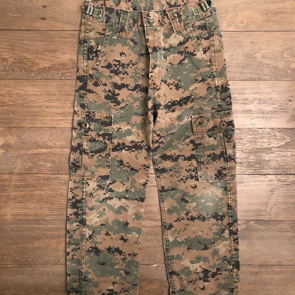 Digital Camo Boys Pants Medium